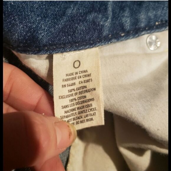 American Eagle | Star print jean shorts - 0 - Picture 2 of 4